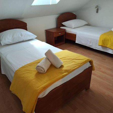 Maja Apartments Трогир Экстерьер фото